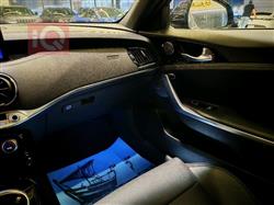 کیا ستینگەر